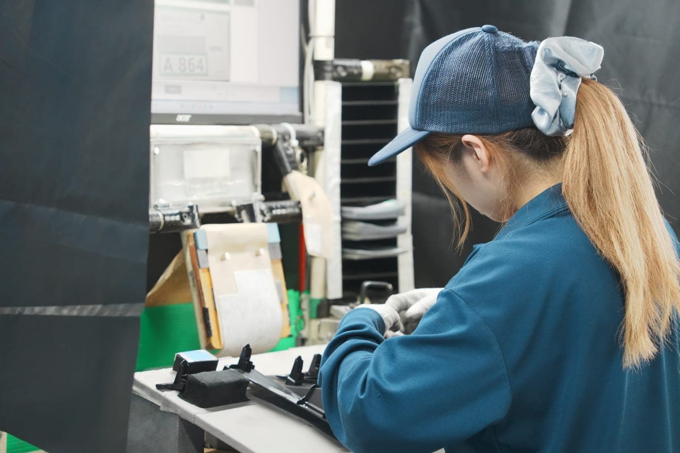 ティーエヌ製作所の検査・組立工程